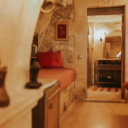 Elaa Cave Hotel