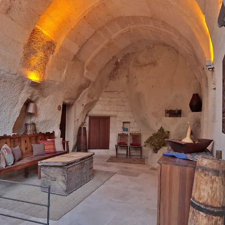 Elaa Cave 3* Ortahisar