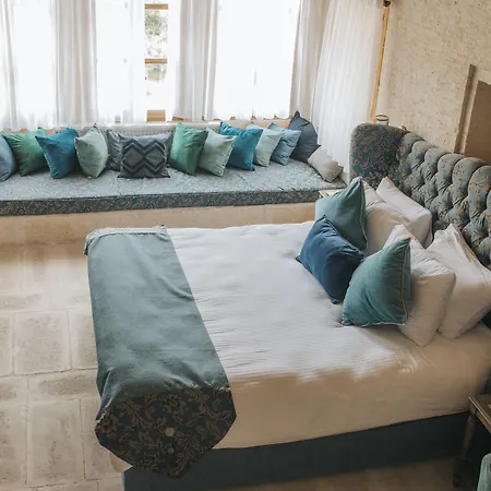 Hotel Elaa Cave 3*