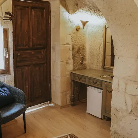 Hotel Elaa Cave 3*