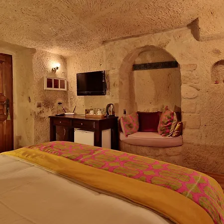 Elaa Cave 3* Ortahisar