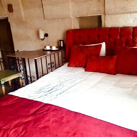 Elaa Cave 3* Ortahisar